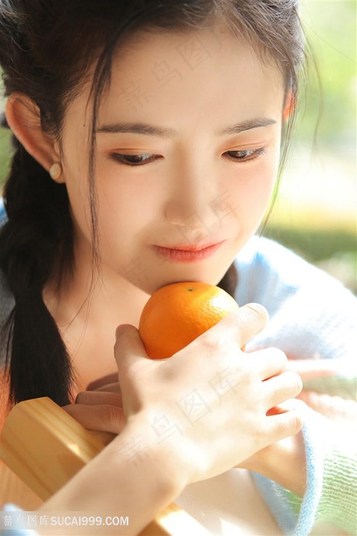 美女室外手淫高潮视频